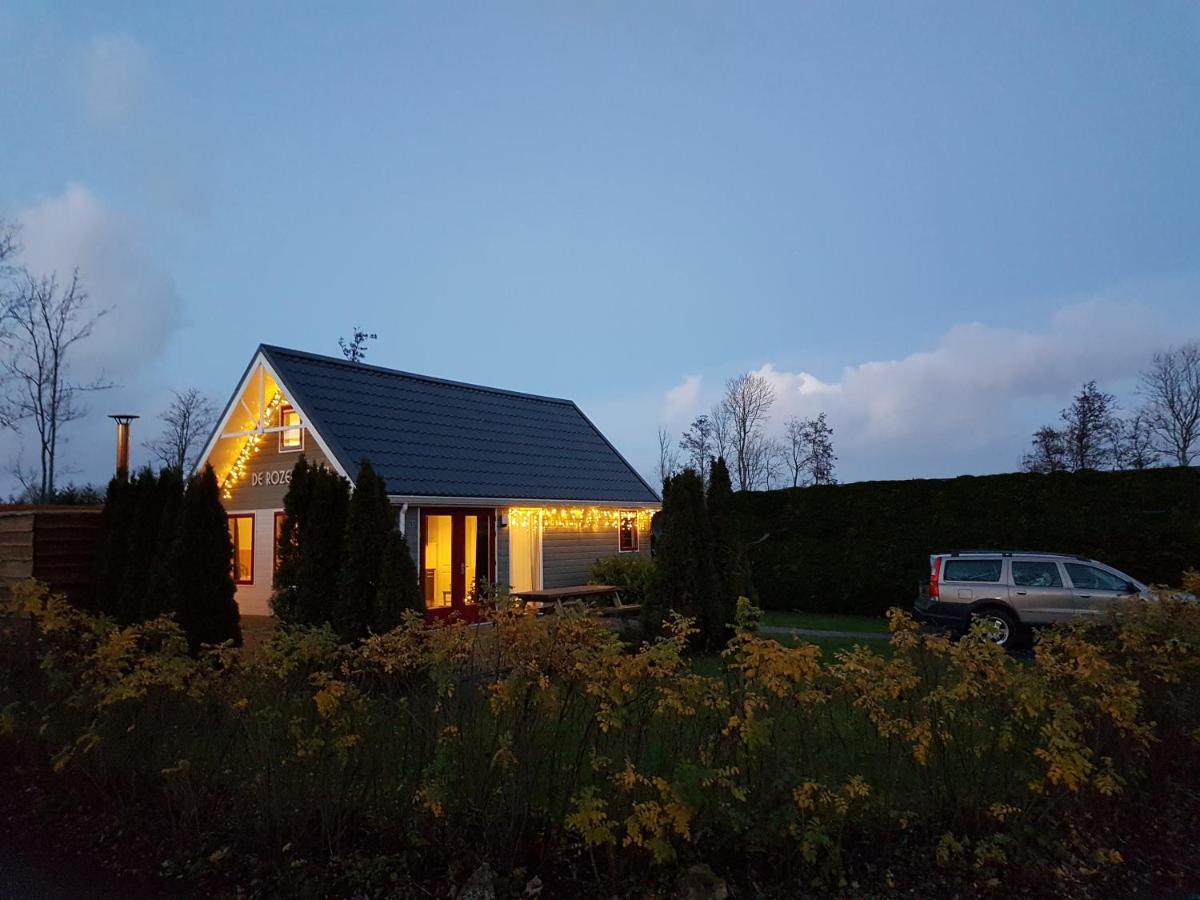 De Rozenbottel Villa Tzummarum Eksteriør bilde